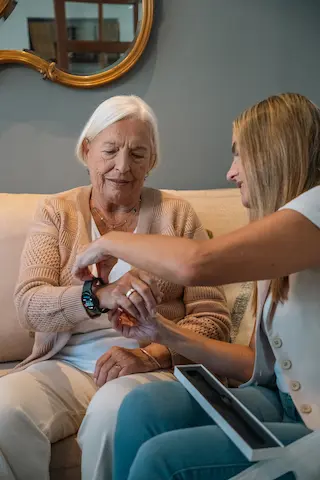 Características del Reloj URG Conecta 2